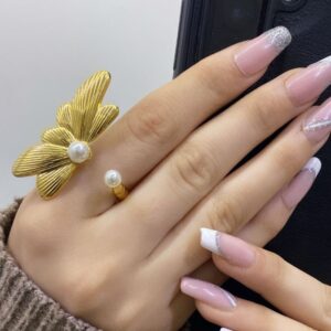 خاتم بلوم ذهبي بلؤلؤة